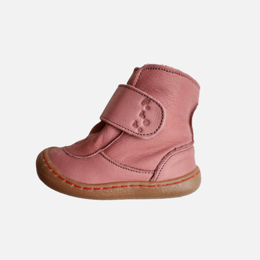 Karla_ghete_bebelusi_piele_interior_lana_pololo_galbenus