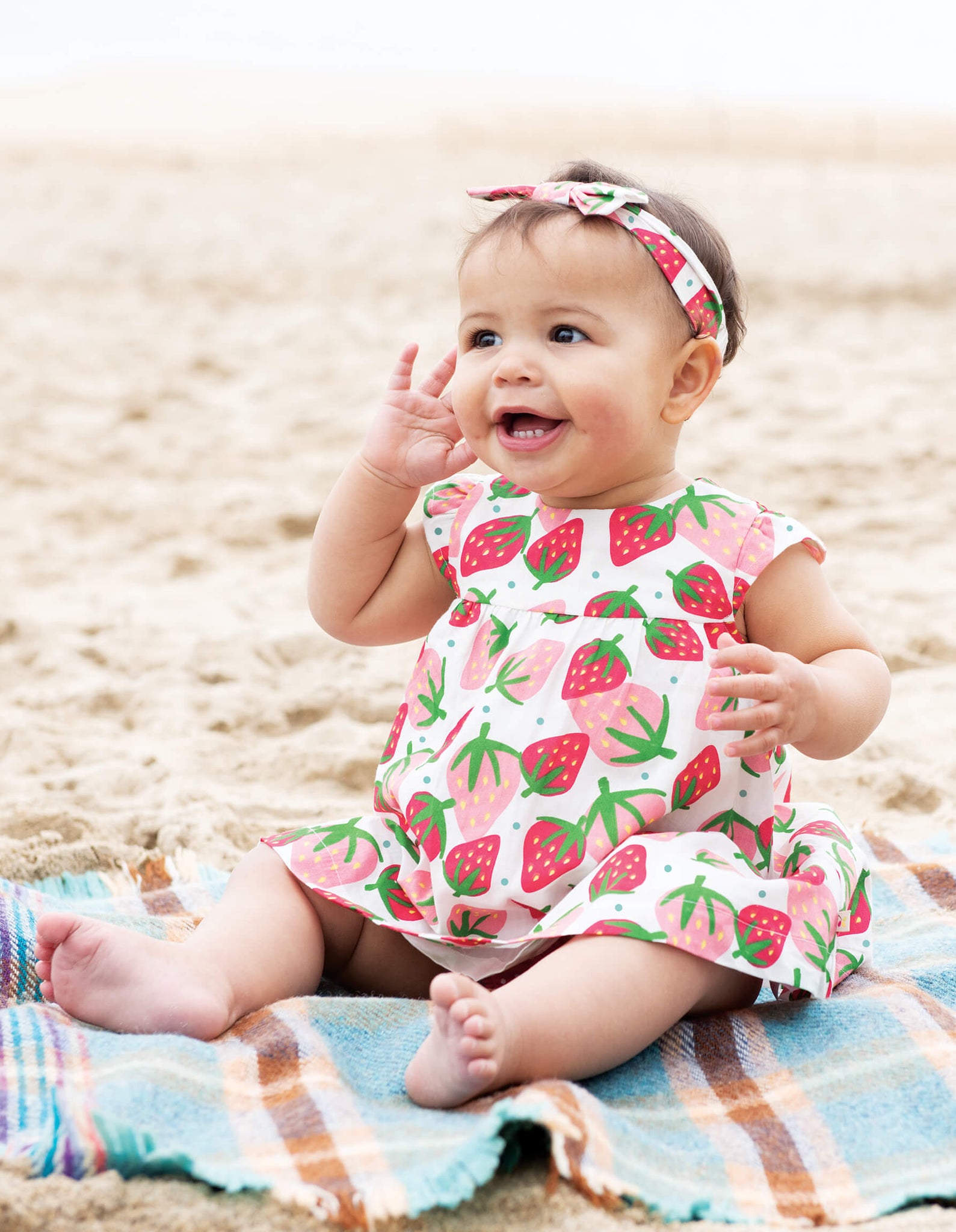 Imbracaminte vesela si colorata pentru bebelusi si copii- Frugi  Colectia primavara-vara