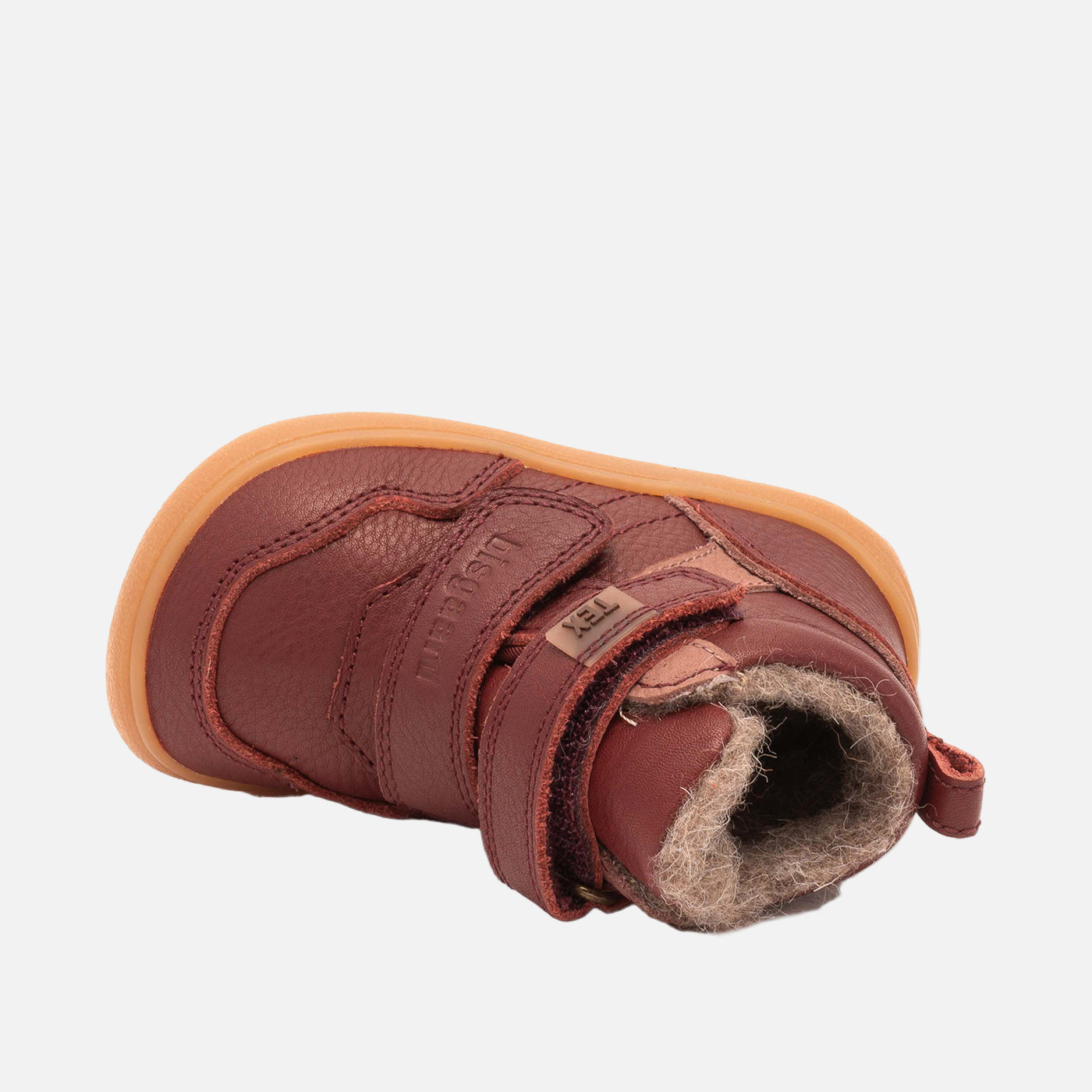 ghete-imblanite-bisgaard-barefoot