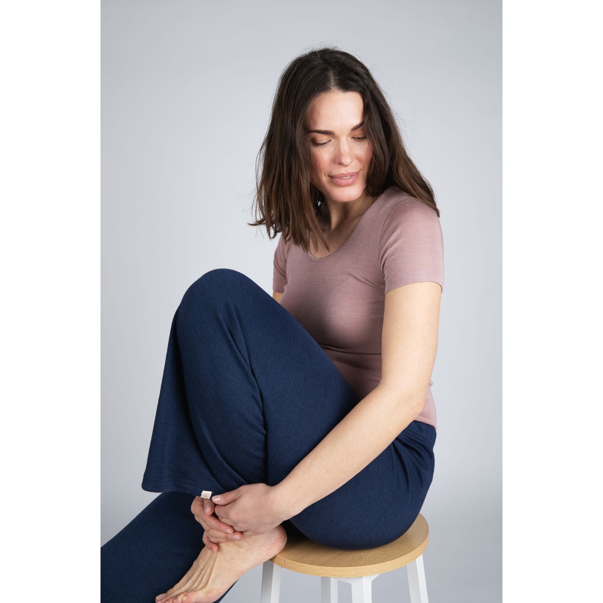 Pantaloni din interlock de lana merinos si matase pentru femei , Albastru marin