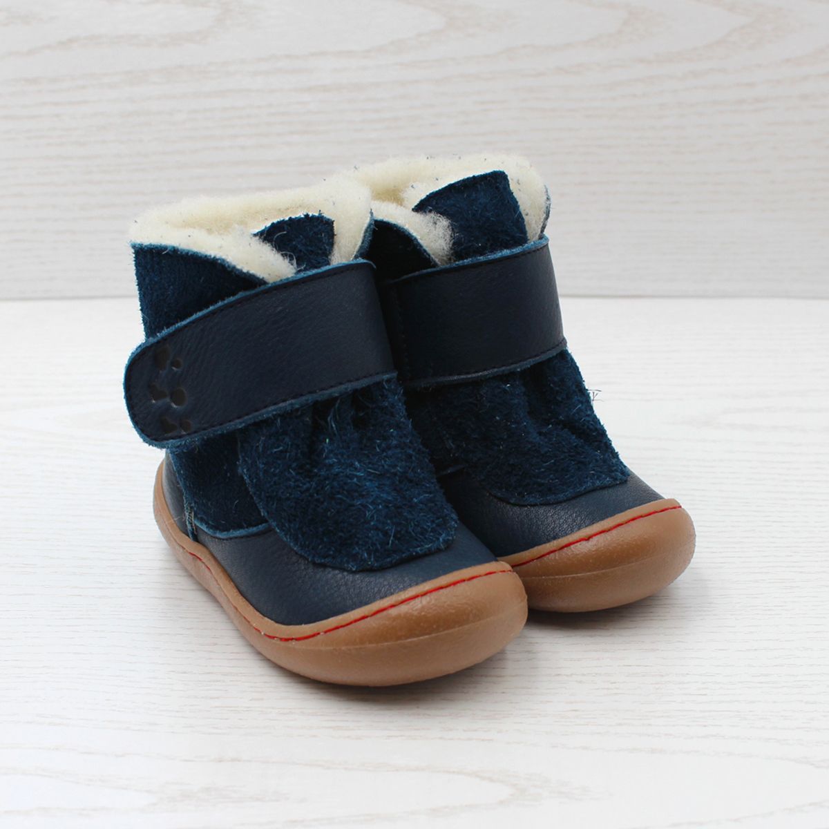 Ghete iarna barefoot cu lana pentru bebelusi si copii Pololo Karla, Albastru