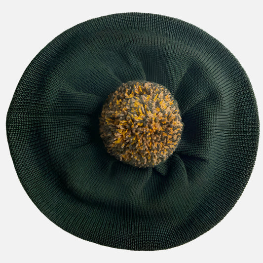 Caciula tip bereta Tryfan Tam tricotata cu pompon (beanie) Mabli Knits 100% lana merinos extrafina pentru copii, Juniper