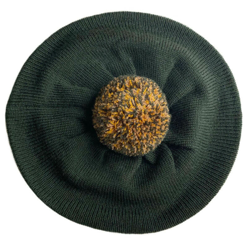 Caciula tip bereta Tryfan Tam tricotata cu pompon (beanie) Mabli Knits 100% lana merinos extrafina pentru copii, Juniper
