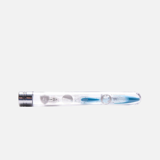 Periuța de dinți manuală pentru copii de la primul dințișor, cu peri super-soft cu argint NovaCare, 0-5 ani Bleu