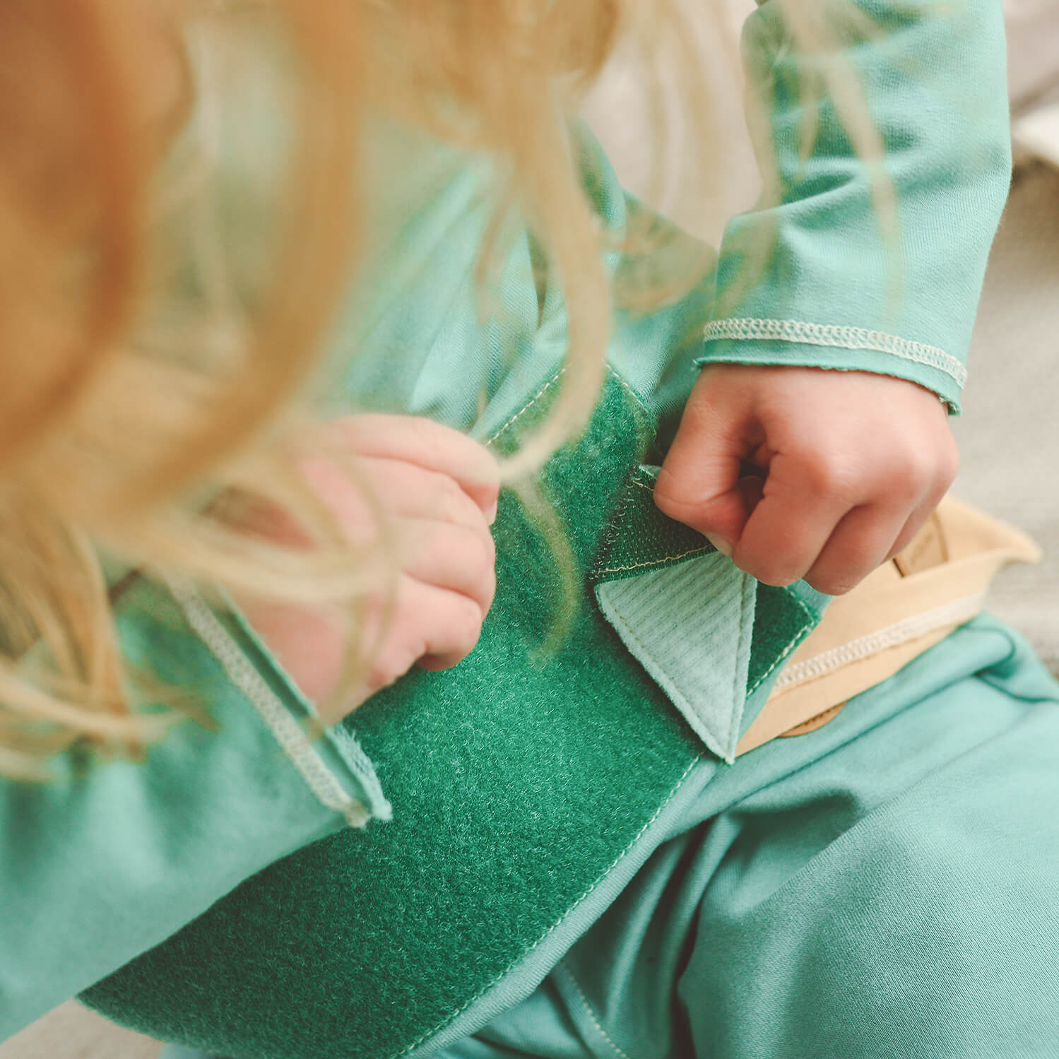 Bluza Play with me din molton de bumbac organic Mimookids, Apple